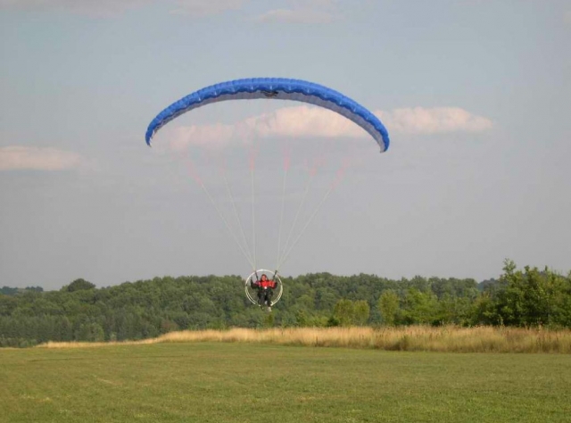  Vive The Paramotor in Loire no Loir 